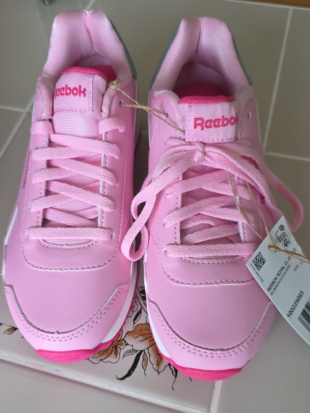 Reebok Kids Light Pink Sneakers with Hot Pink Accents Size 1